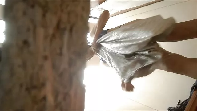 الكبار لا التسجيل ومن المثير للاهتمام جنس عربى جامد أن أهدي مورغان